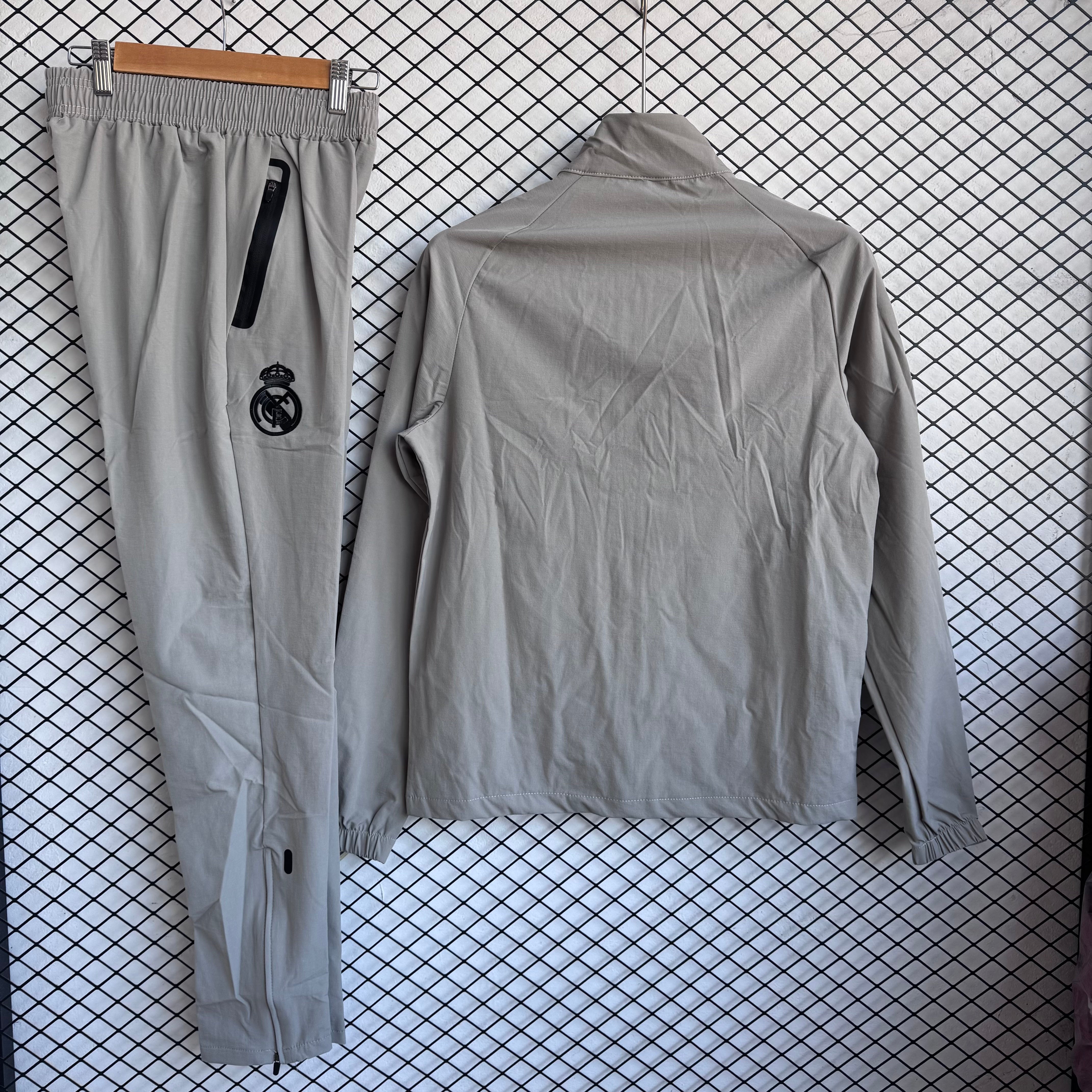 Tuta Real Madrid Grigio 25-26