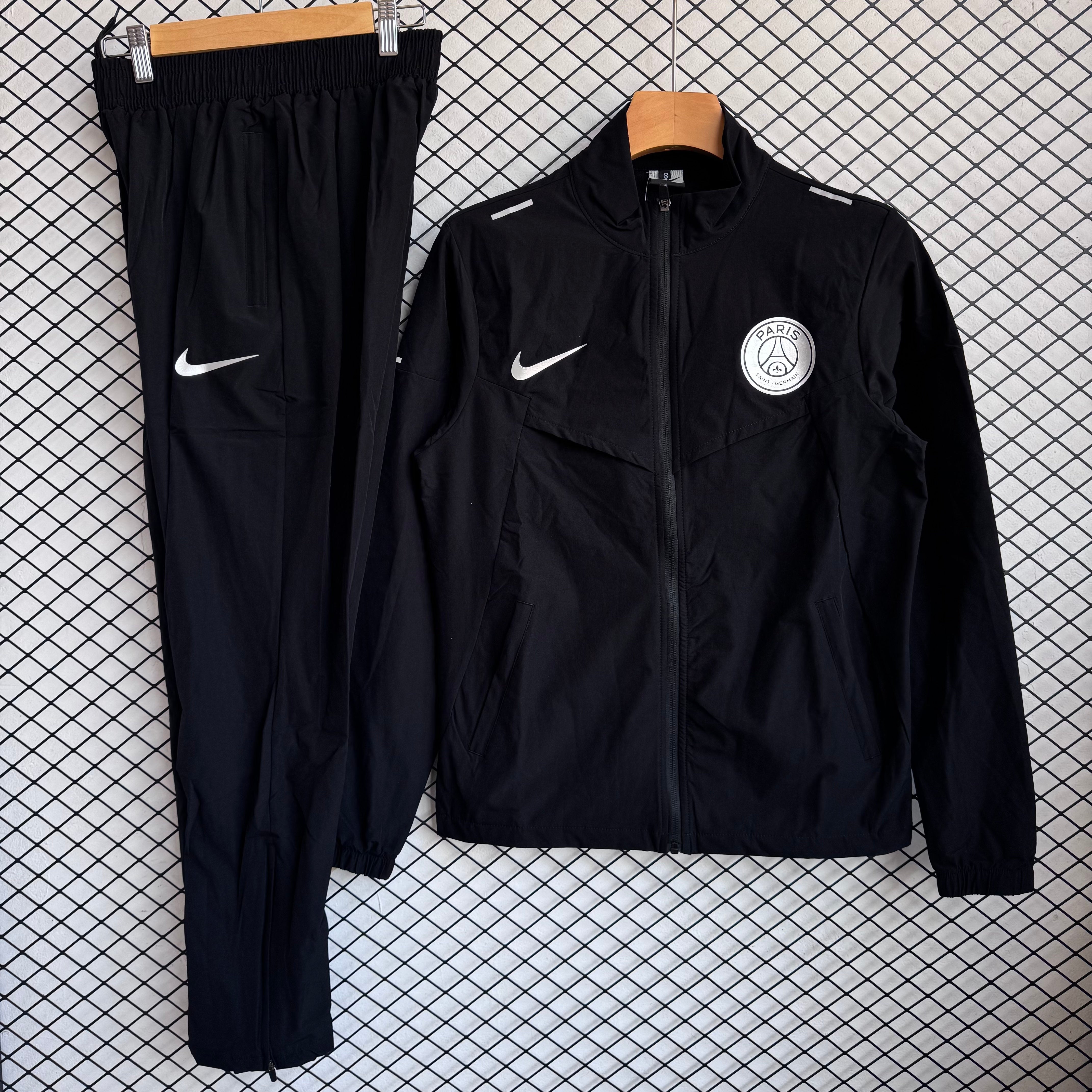 Tuta Paris Saint Germain 25-26