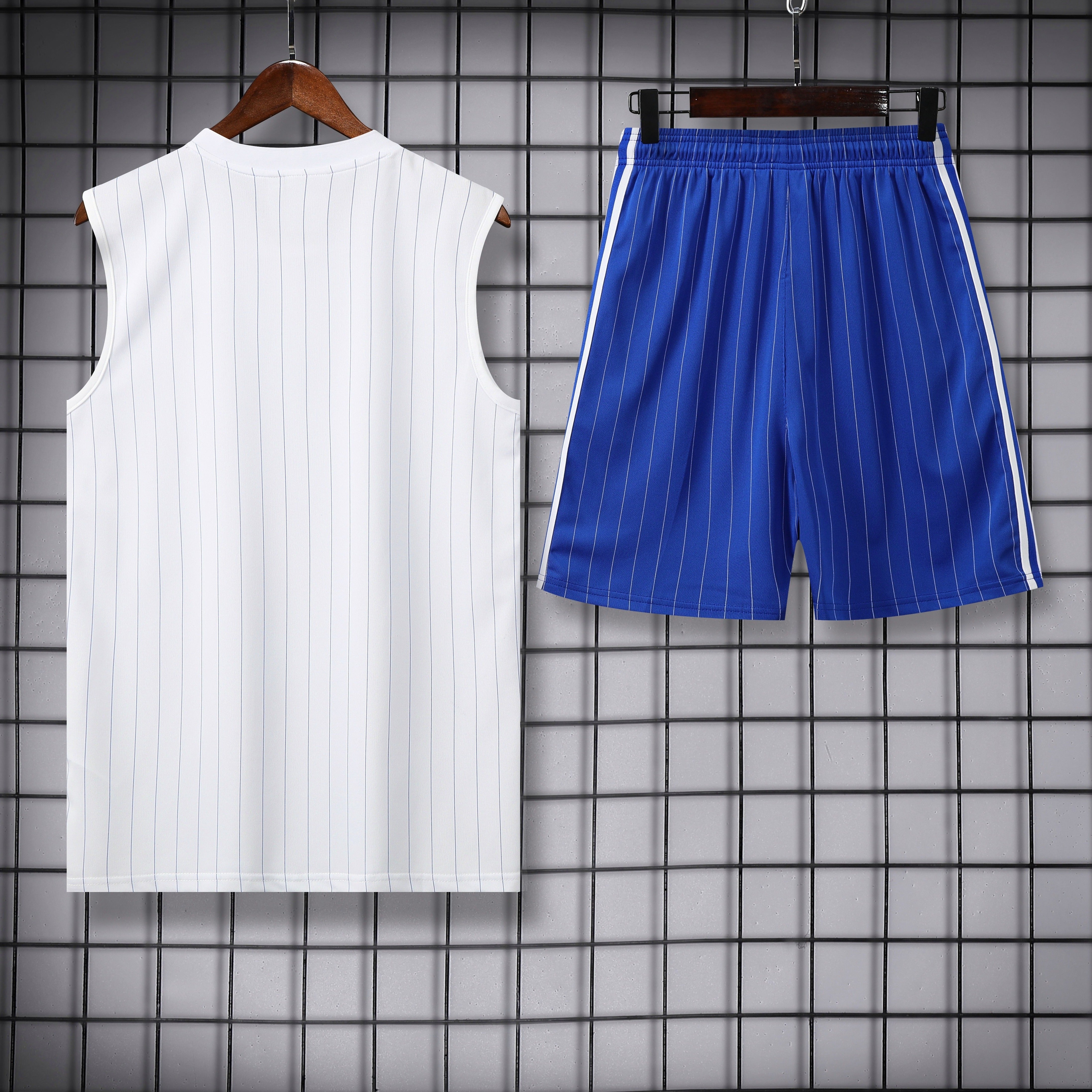 Chelsea completo bianco rigato