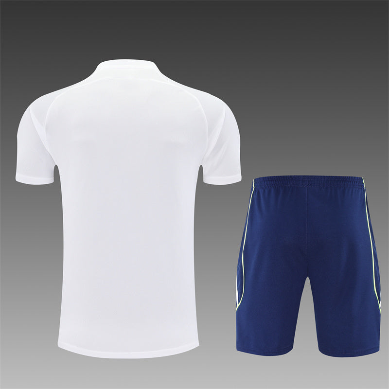 Real Madrid Bianco e Blu 2025/26