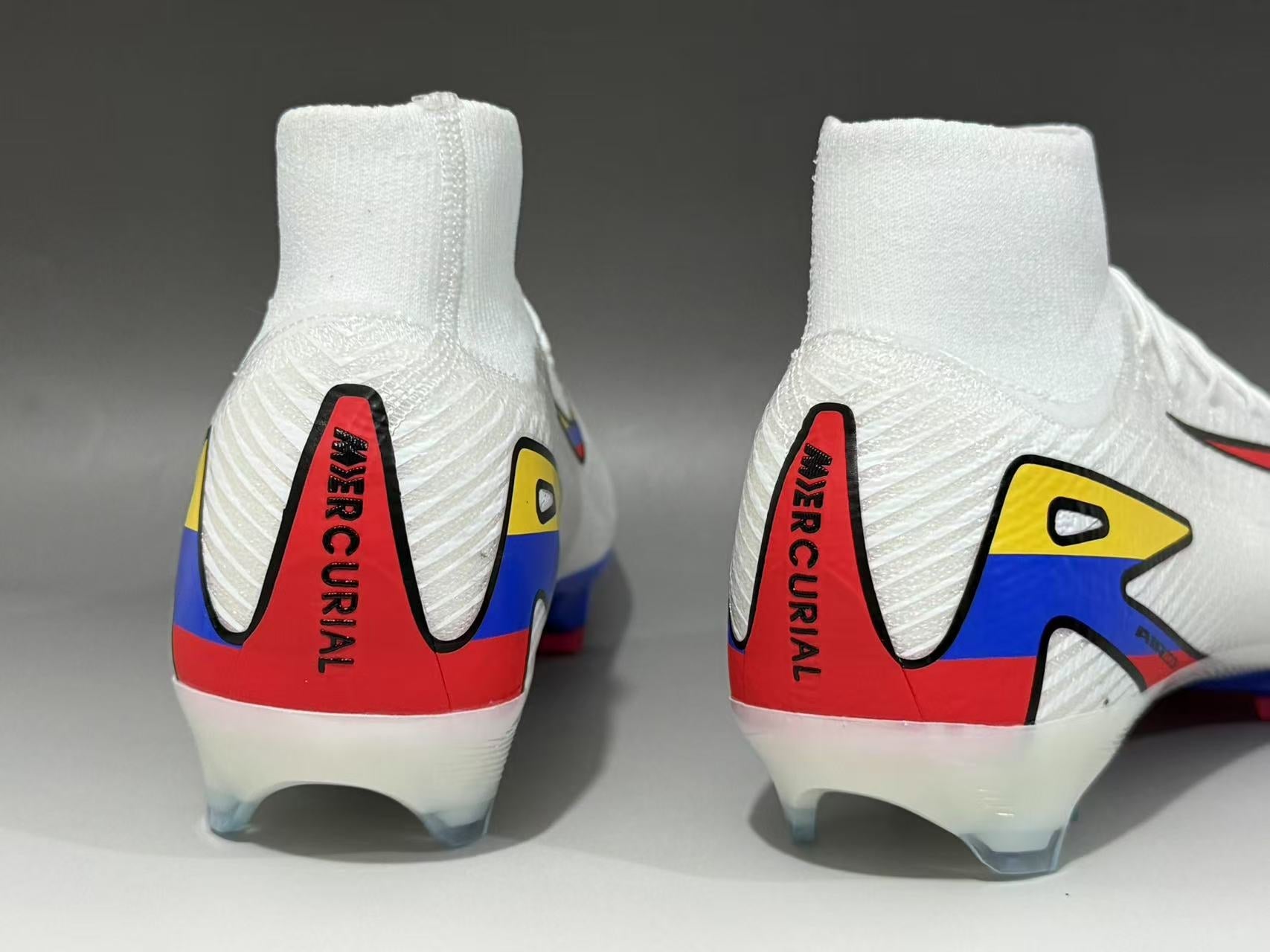 Mercurial SuperFly Custom Colombia White Taglio Alto