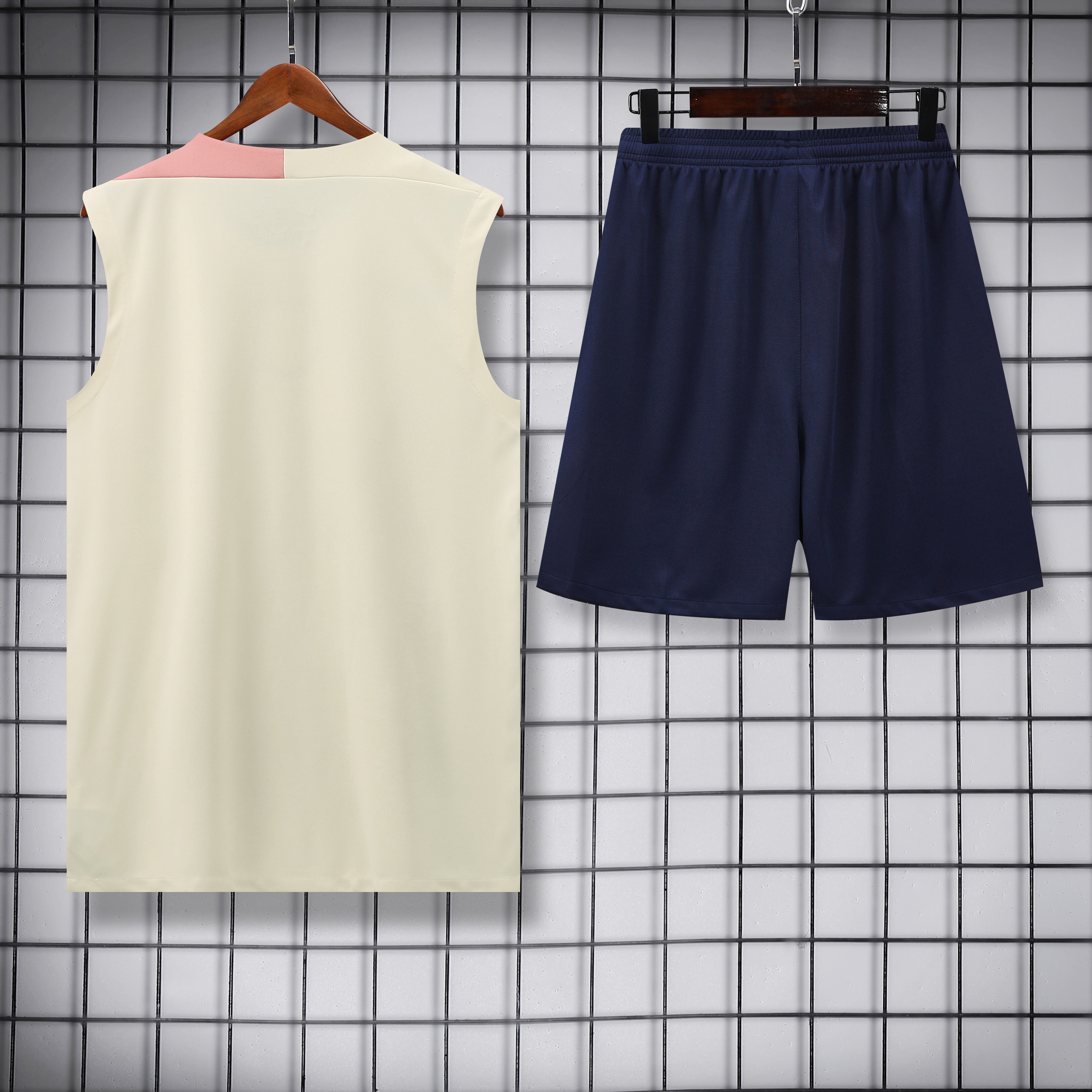 Barcellona Bianco completo con canottiera 2025/26