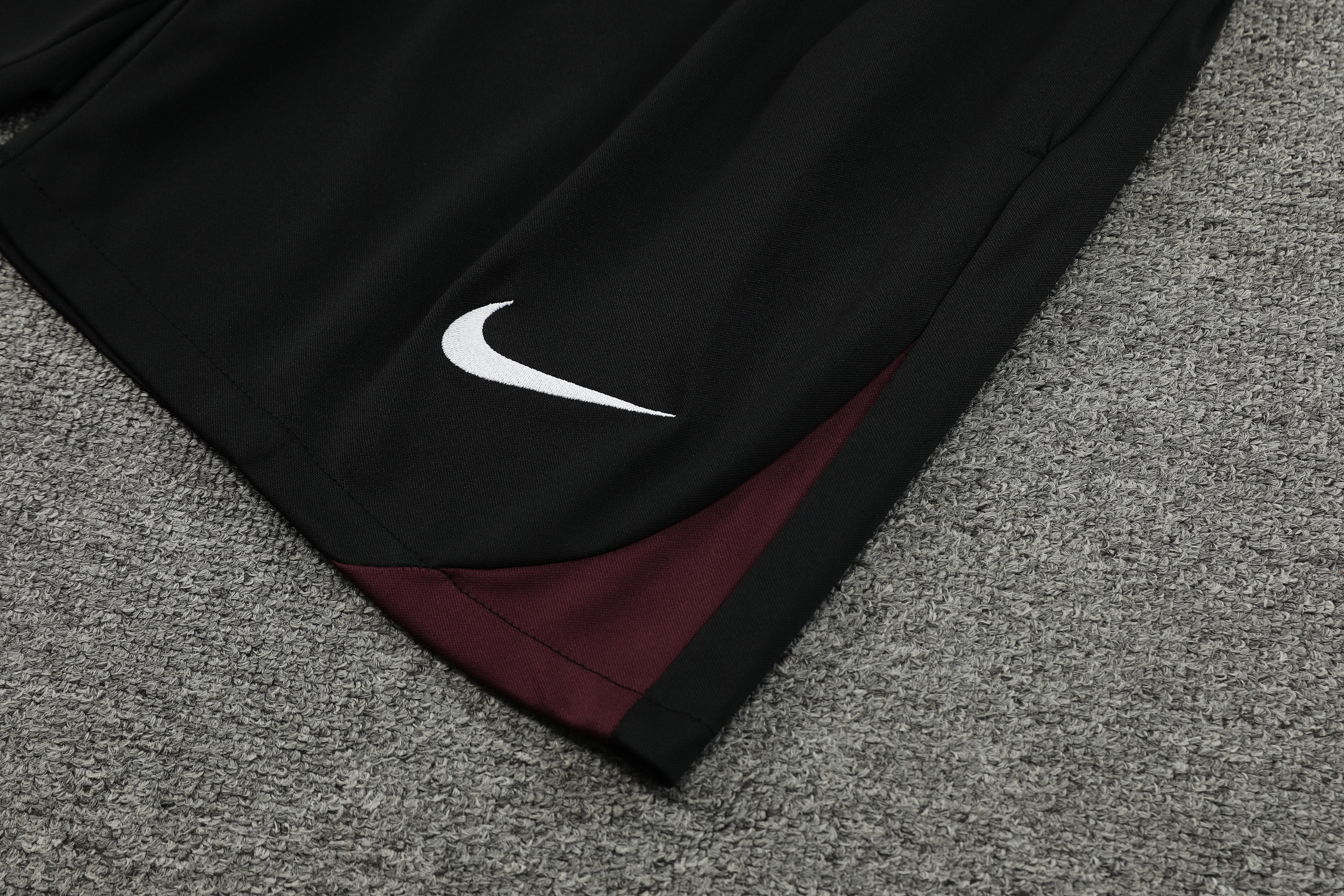 Paris Verde completo con canottiera