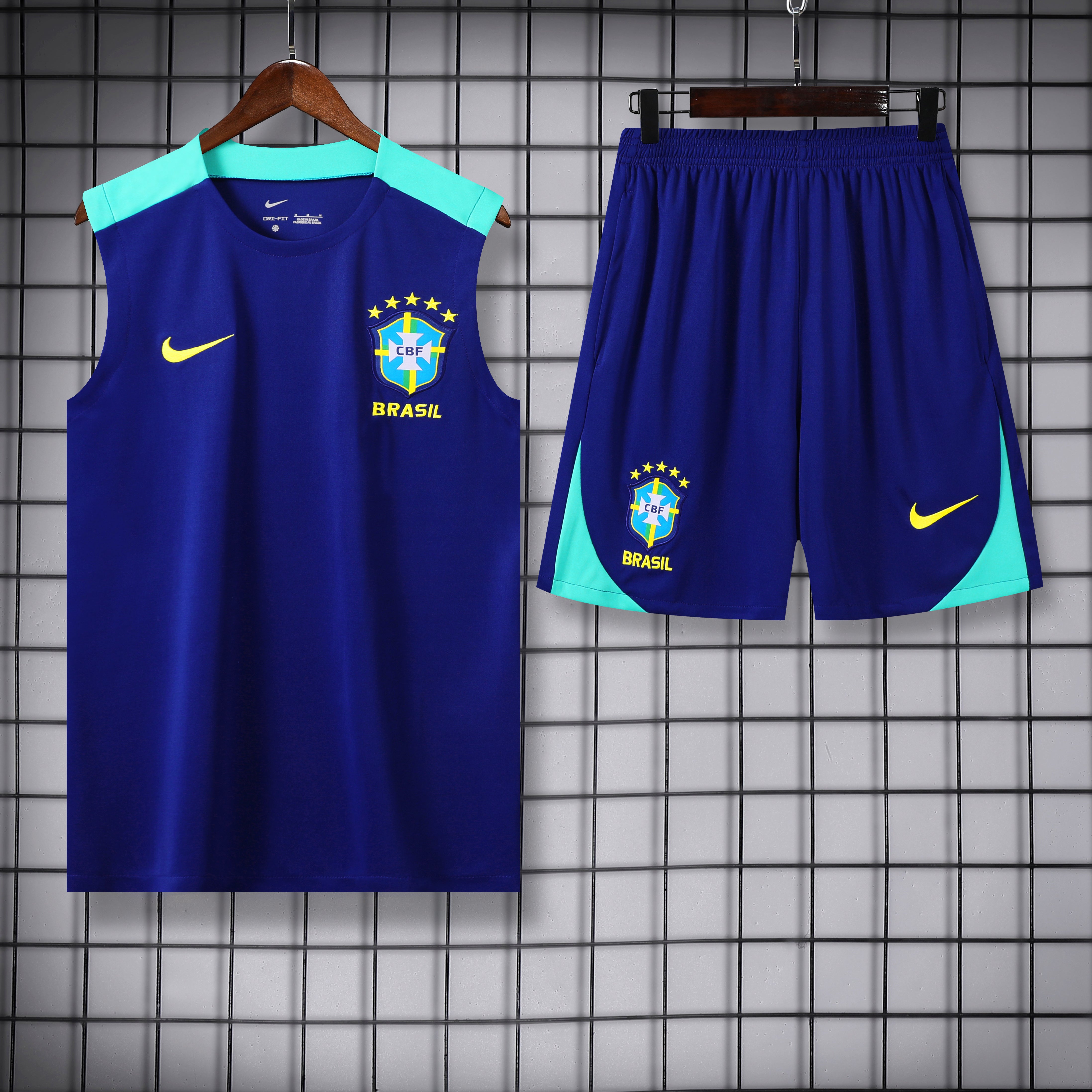 Brasile blu completo con canottiera