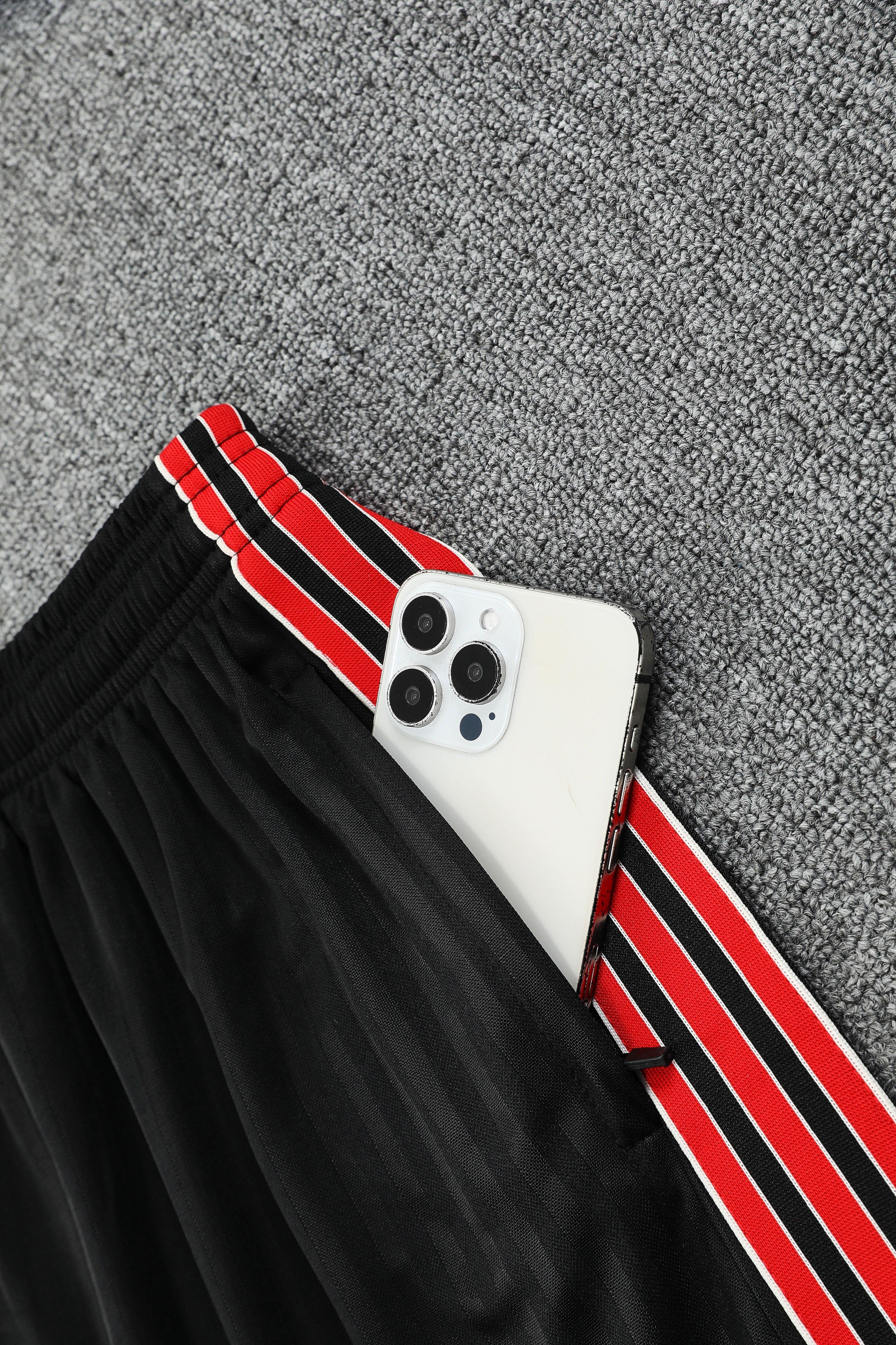 Manchester United Nero completo con canottiera 2025/26