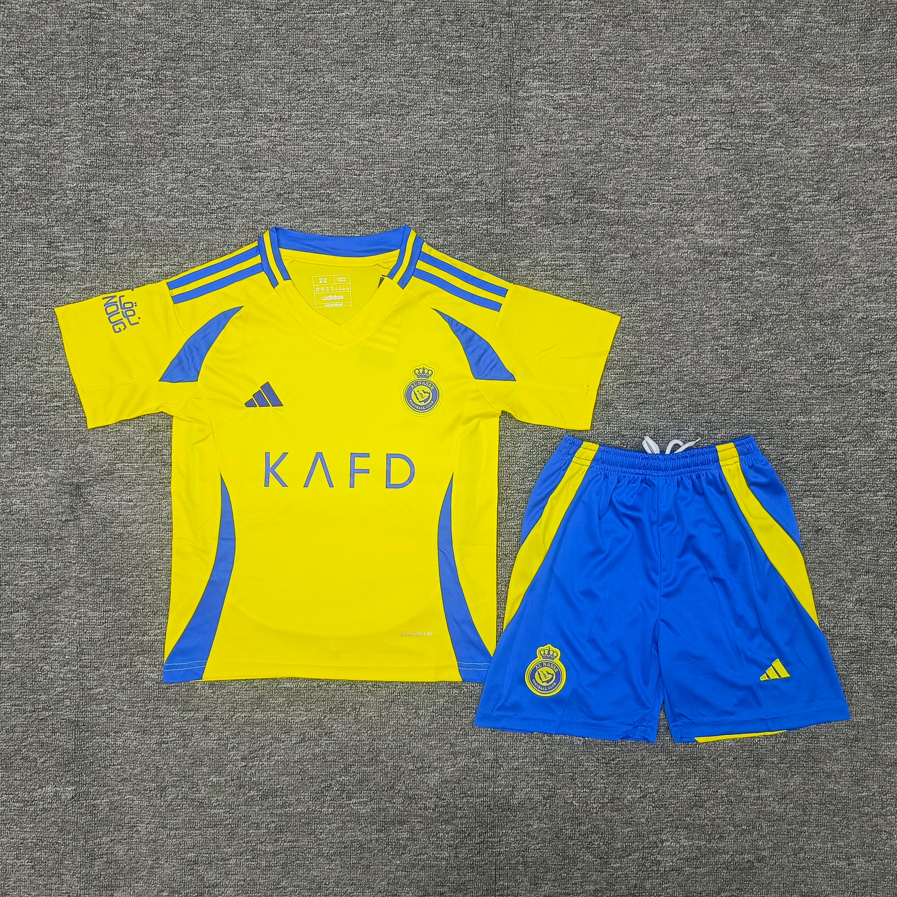 Al Nassr home kit bambino 2024/2025