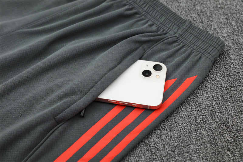 Bayer Monaco arancione 2025/26