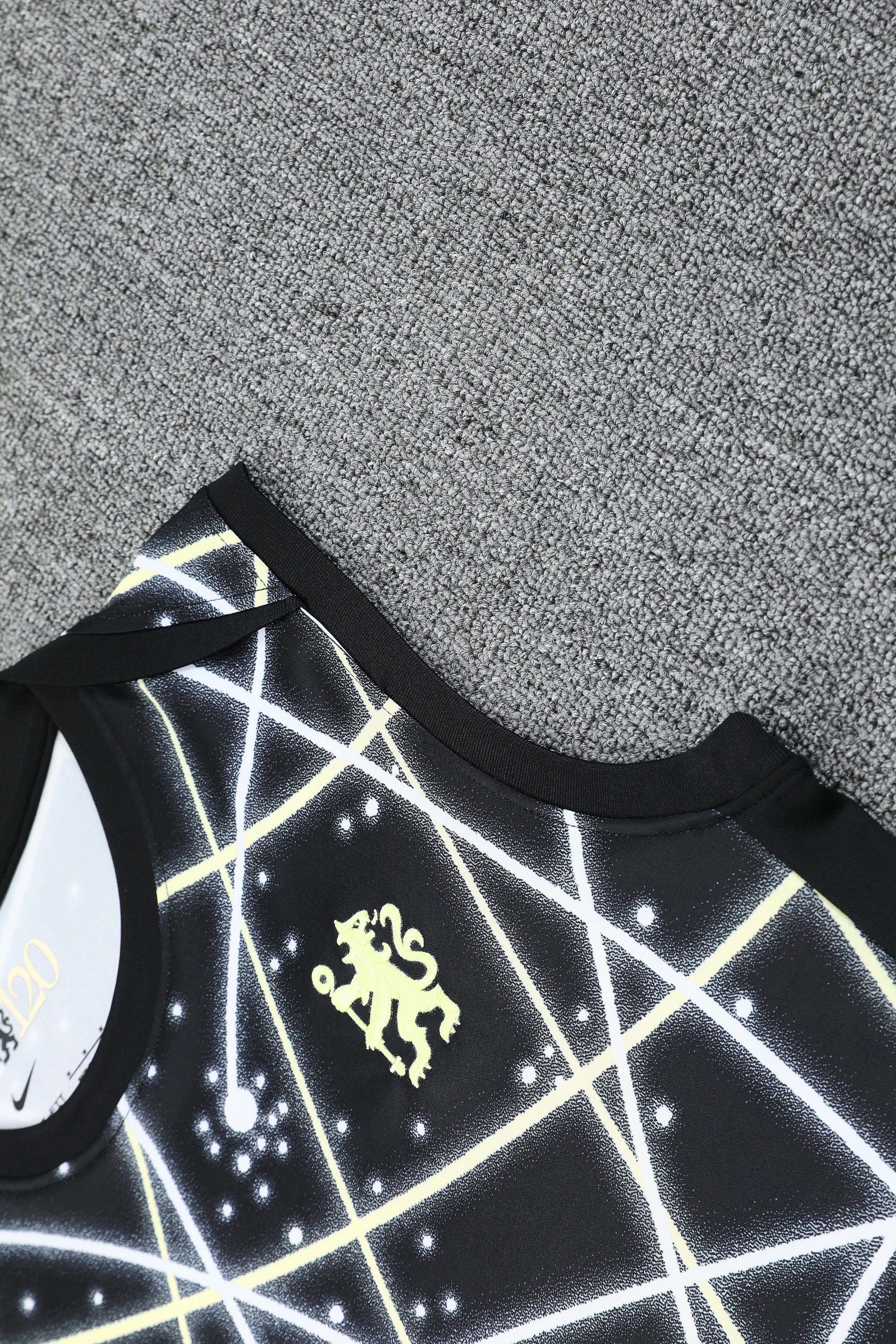 Chelsea Fantasy nero completo con canottiera 2025/26