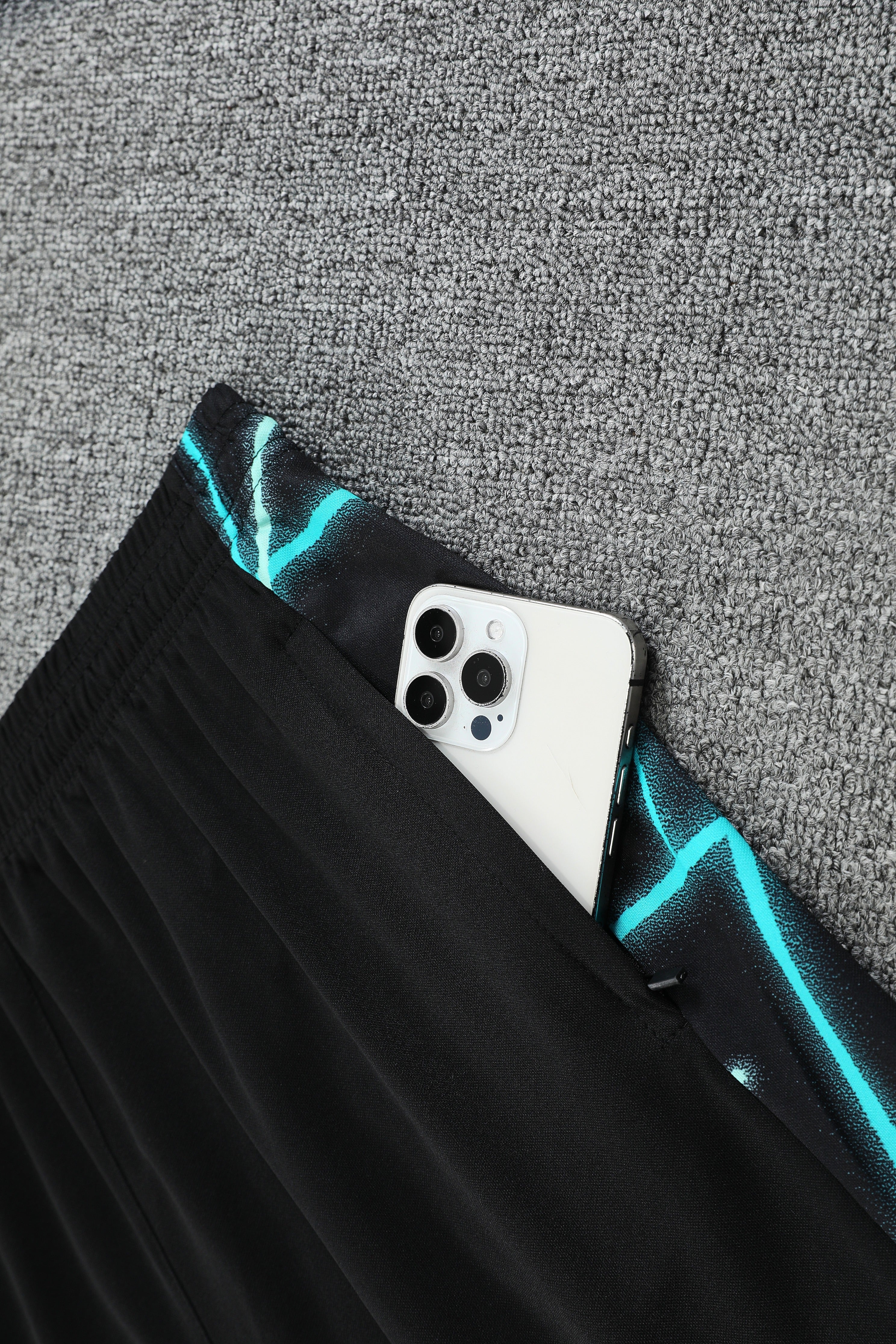 Inter Fantasy nero e celeste completo con canottiera 2025/26