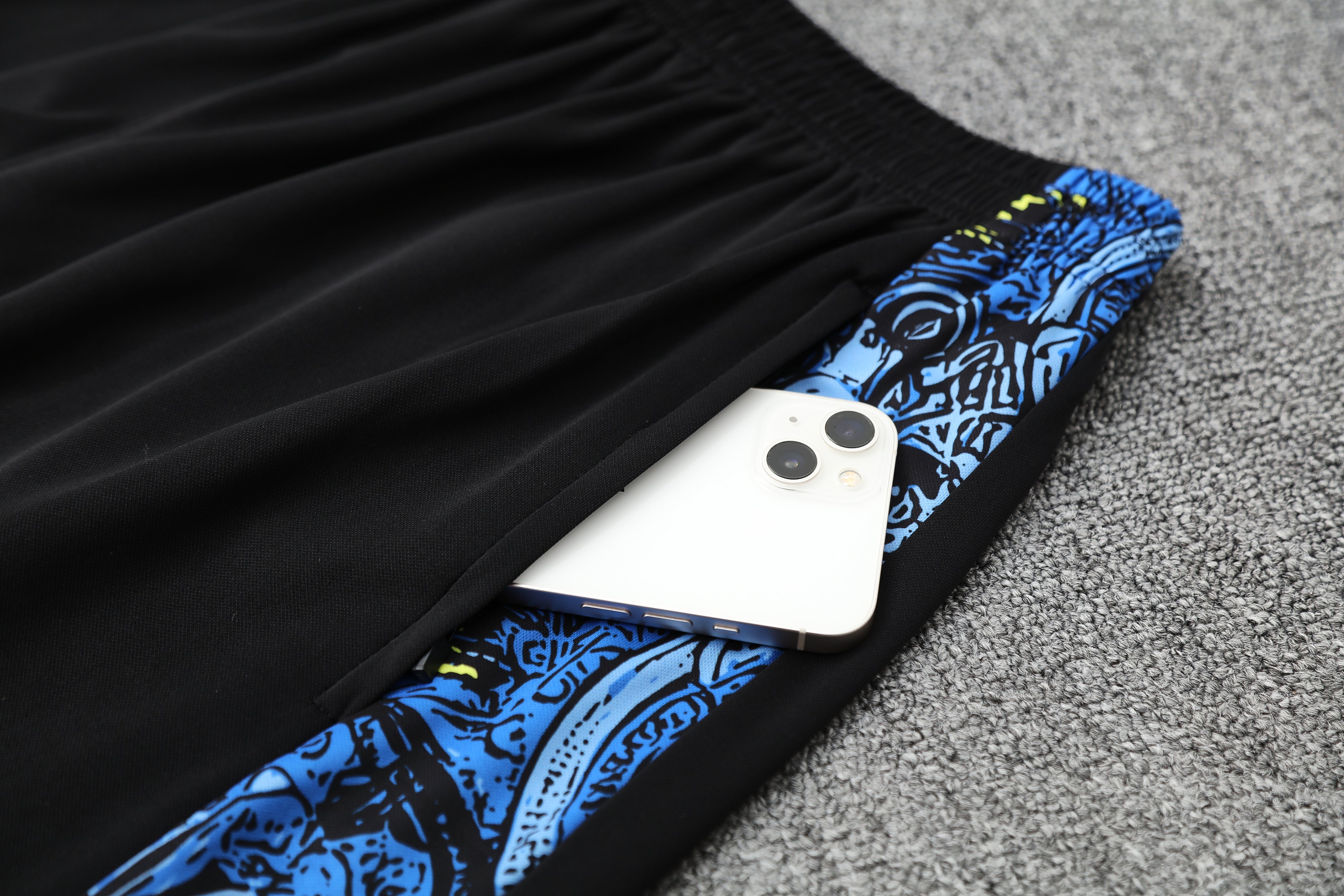 Brasile fantasy blu completo con canottiera 2025/26