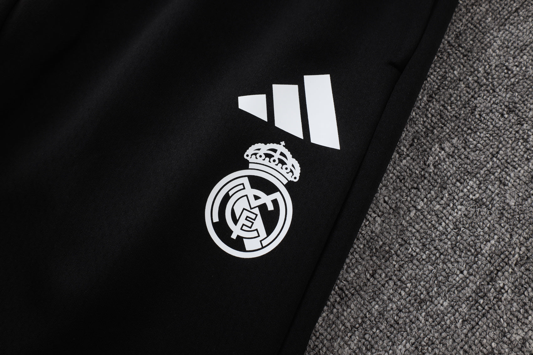 Tuta Real Madrid 2026 nero