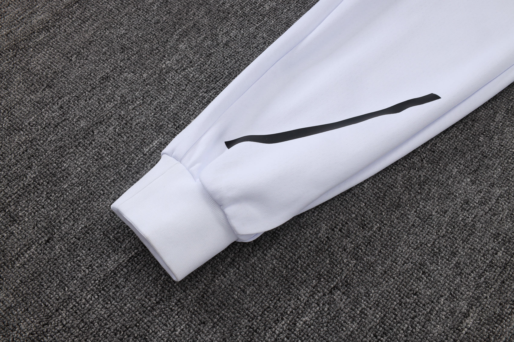 Tuta Real Madrid 2026 bianco